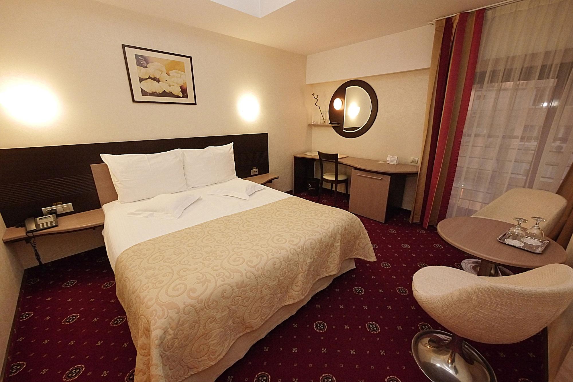 Hotel Berthelot Bucureşti Exterior foto