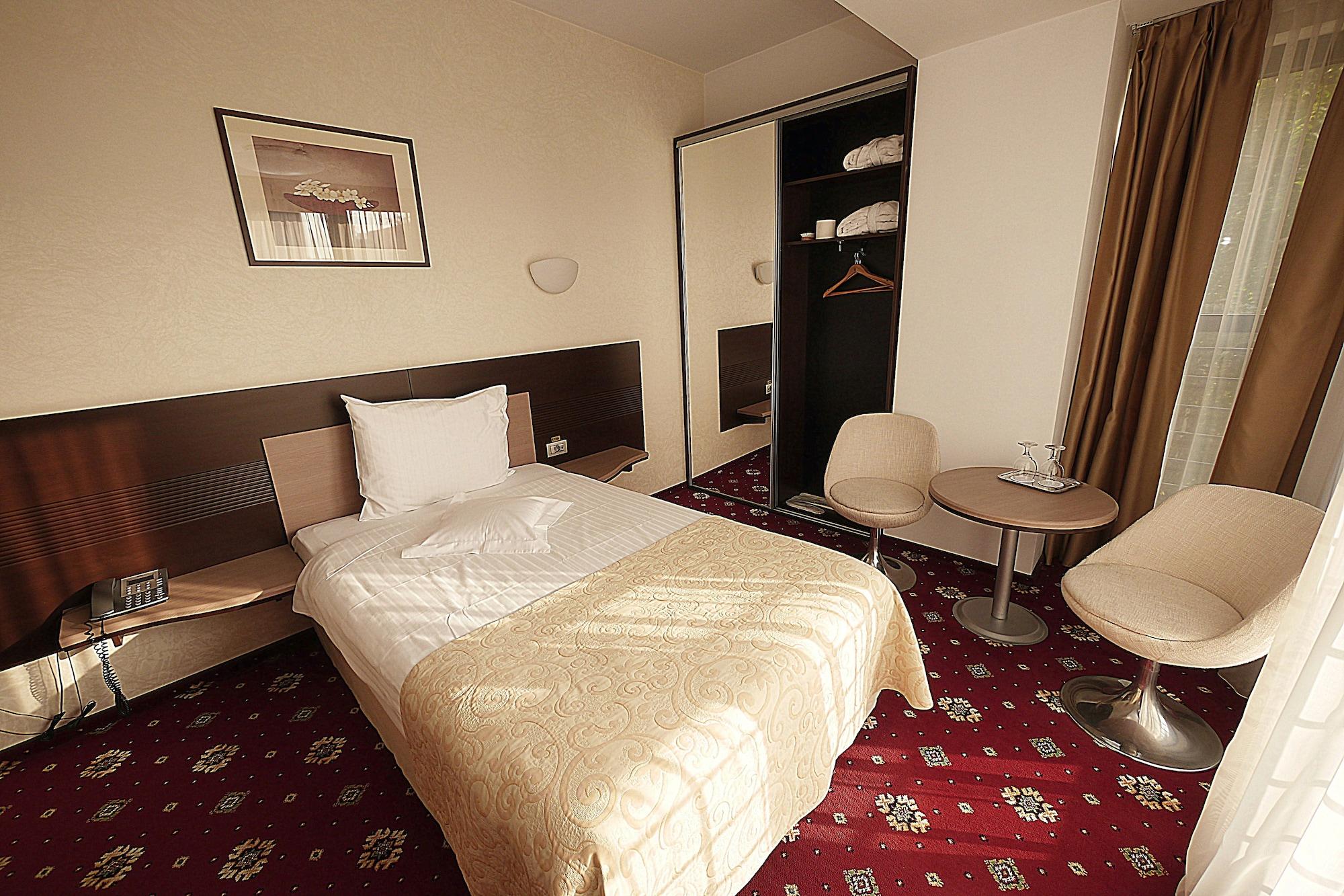 Hotel Berthelot Bucureşti Exterior foto